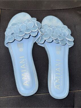 Amiani Denim Blue Flower Slide Sandals Size 27 (US ~9.5) Worn Once